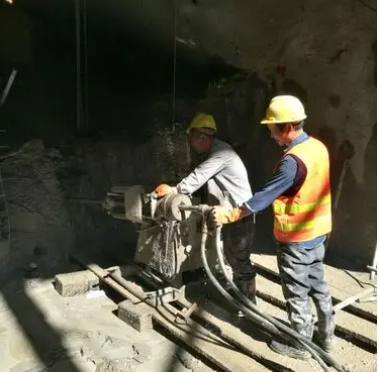 霍林郭勒水下抗分散灌浆料特点 水下不分散注浆料介绍