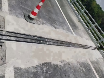 霍林郭勒伸缩缝更换后浇筑材料快速结构修补料速砼的产品特点及施工流程​